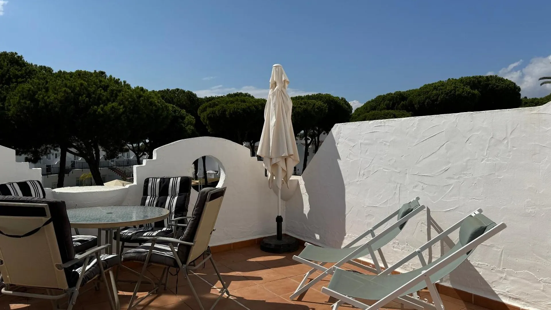 Casa Naranja, Cabopino 2 Pools & Heated Indoor Pool Apartman Marbella