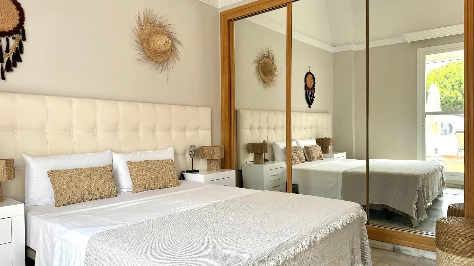 Casa Naranja, Cabopino 2 Pools & Heated Indoor Pool Apartman Marbella