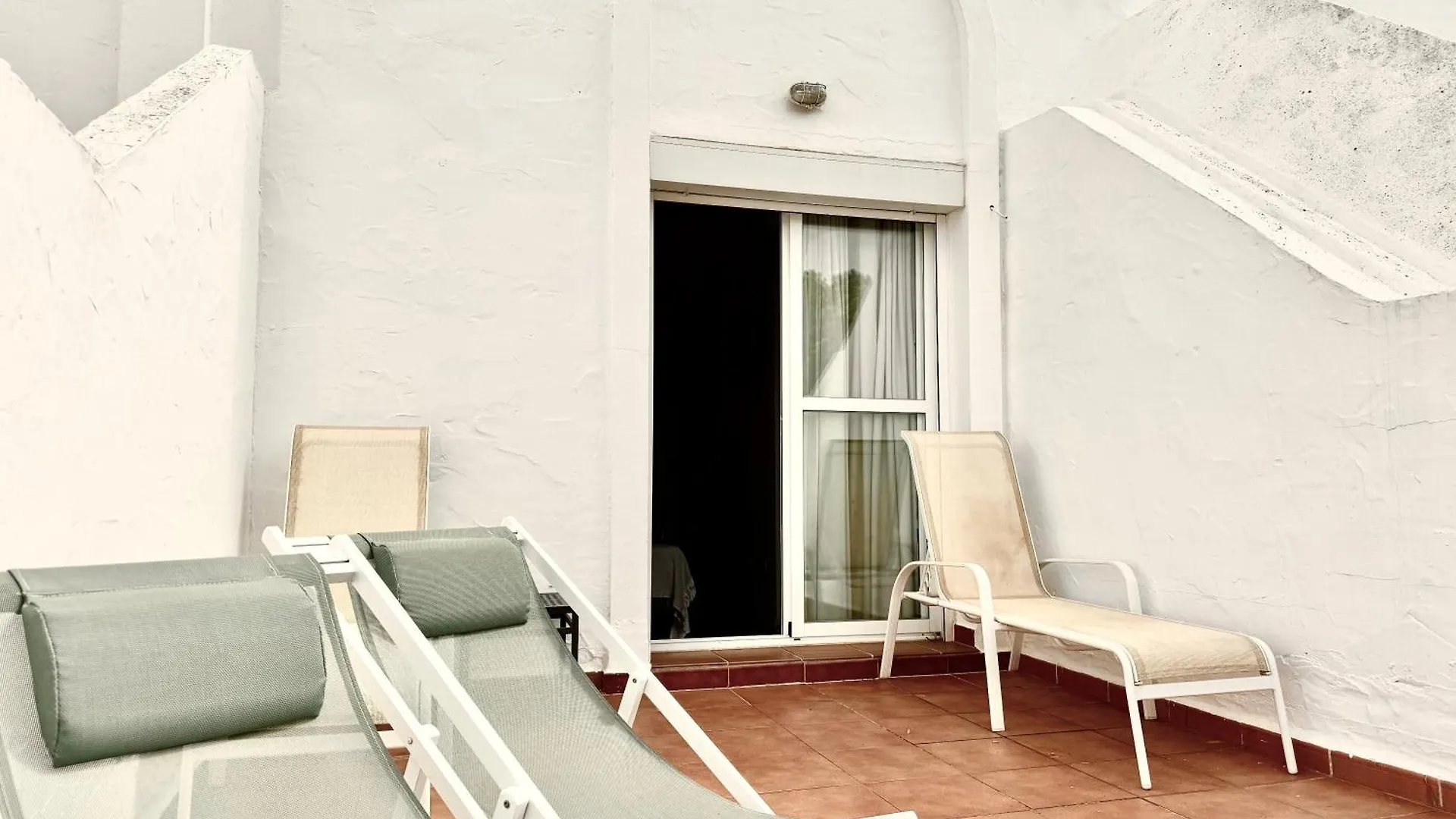 Casa Naranja, Cabopino 2 Pools & Heated Indoor Pool Apartman Marbella